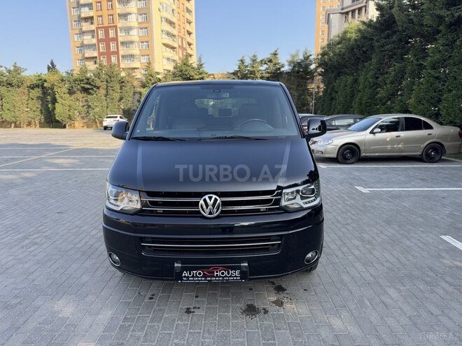Volkswagen Multivan-3