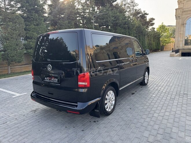 Volkswagen Multivan-6