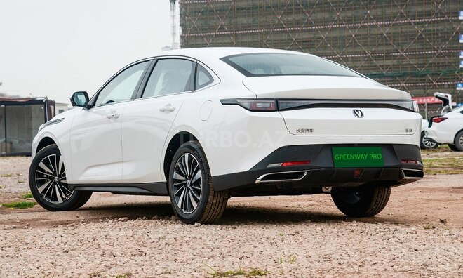 Changan Qiyuan A05 2025, 0 km - 1.5 л - Bakı