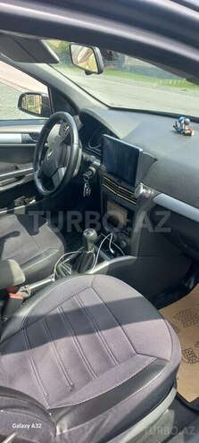 Opel Astra 2006, 350,000 km - 1.4 l - Qəbələ