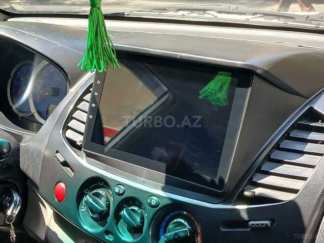 Mitsubishi L200 2008, 400,000 km - 2.5 l - Bakı
