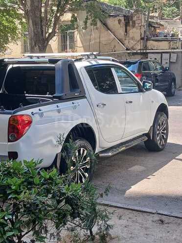 Mitsubishi L200 2008, 400,000 km - 2.5 l - Bakı