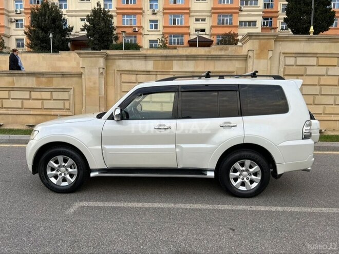 Mitsubishi Pajero 2008, 275,000 km - 3.0 l - Bakı