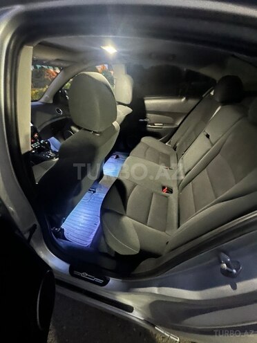 Chevrolet Cruze 2011, 315,000 km - 1.4 л - Bakı