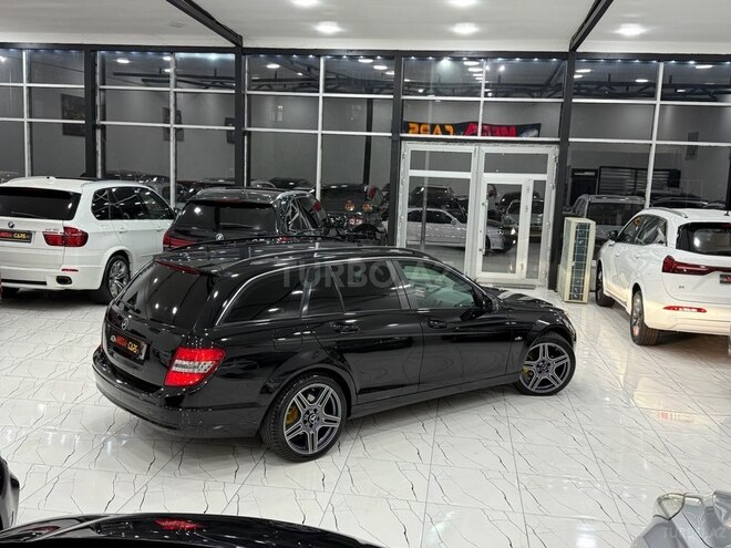 Mercedes C 220 d 2010, 175,000 km - 2.2 л - Sumqayıt