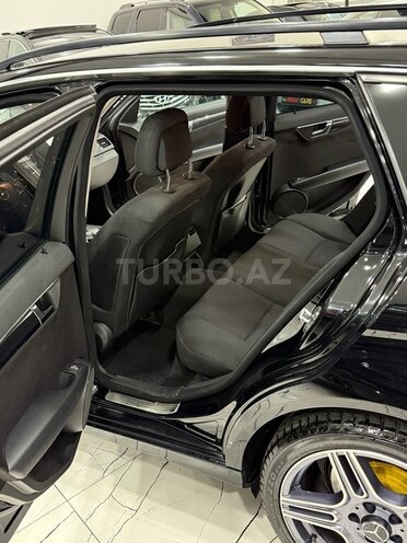 Mercedes C 220 d 2010, 175,000 km - 2.2 л - Sumqayıt