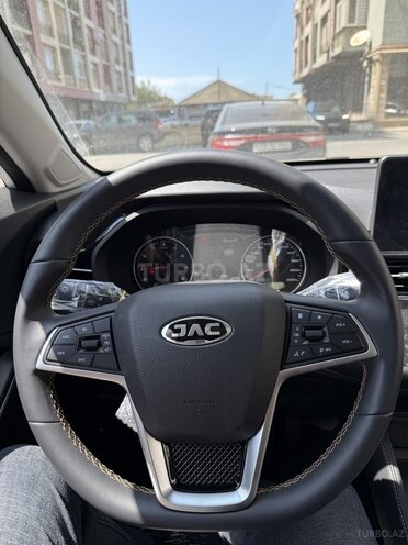 JAC JS4-10