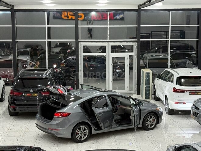 Hyundai Elantra 2018, 108,000 km - 2.0 l - Sumqayıt