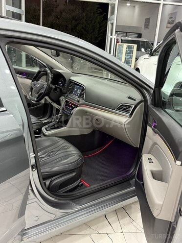 Hyundai Elantra 2018, 108,000 km - 2.0 l - Sumqayıt