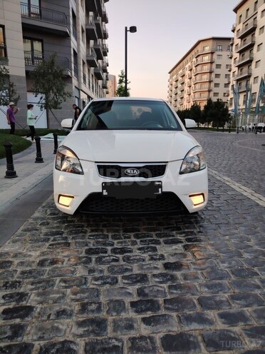 Kia Rio 2011, 288,888 km - 1.4 l - Bakı
