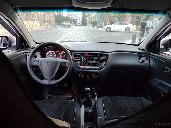 Kia Rio 2011, 288,888 km - 1.4 l - Bakı