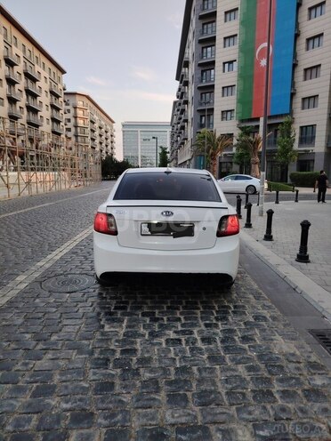 Kia Rio 2011, 288,888 km - 1.4 l - Bakı