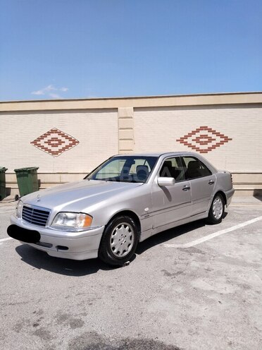 Mercedes C 220 1997, 394,000 km - 2.2 л - Bakı