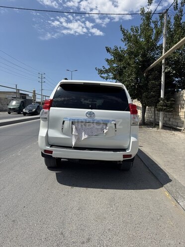 Toyota Land Cruiser Prado 2012, 300,000 km - 2.7 л - Bakı