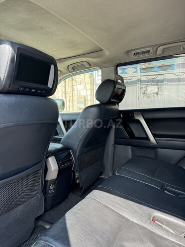 Toyota Land Cruiser Prado 2012, 300,000 km - 2.7 л - Bakı