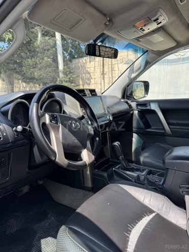 Toyota Land Cruiser Prado 2012, 300,000 km - 2.7 л - Bakı