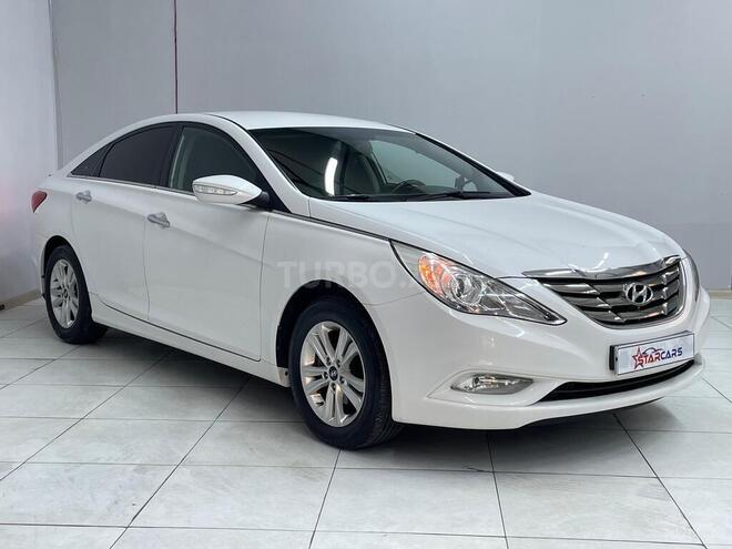 Hyundai Sonata-9