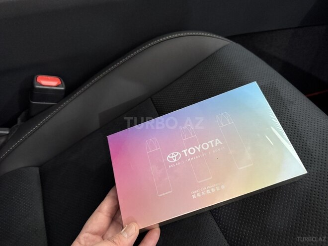 Toyota Camry-20