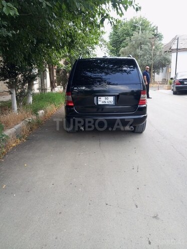 Mercedes ML 400 4MATIC 2001, 342,133 km - 4.0 l - Salyan