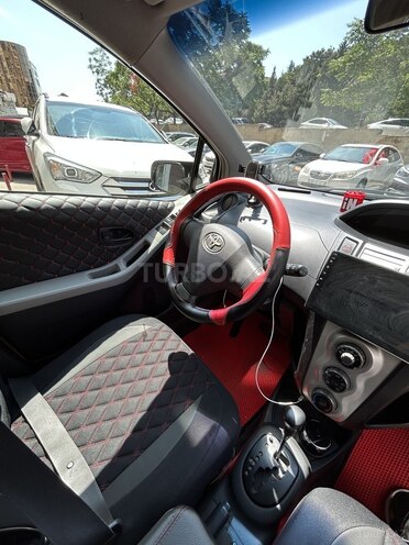 Toyota Yaris 2008, 232,076 km - 1.3 l - Bakı