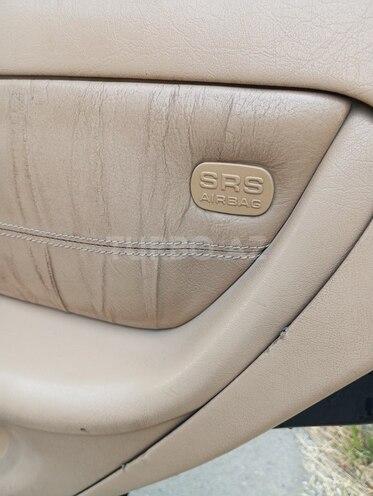 Mercedes ML 400 4MATIC 2001, 342,133 km - 4.0 l - Salyan