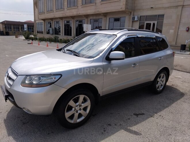 Hyundai Santa Fe-3