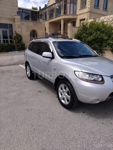 Hyundai Santa Fe-8