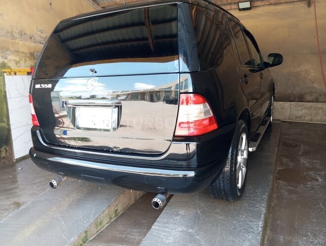Mercedes ML 400 4MATIC 2001, 342,133 km - 4.0 l - Salyan
