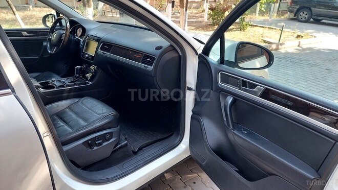 Volkswagen Touareg 2011, 237,000 km - 3.6 л - Bakı