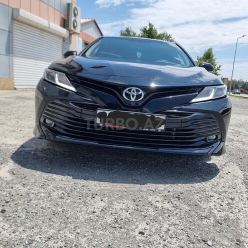 Toyota Camry-1