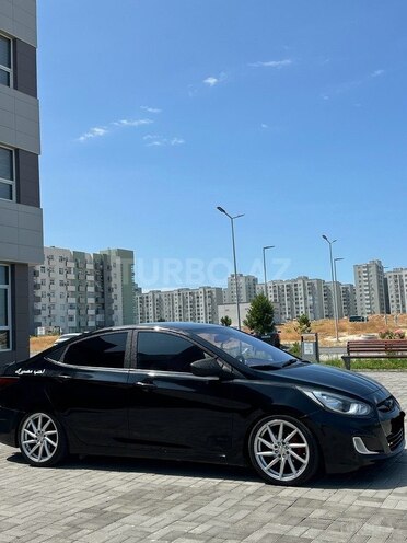 Hyundai Accent 2013, 220,000 km - 1.6 l - Bakı