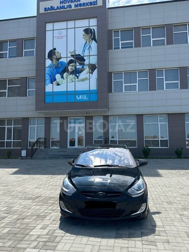 Hyundai Accent 2013, 220,000 km - 1.6 l - Bakı