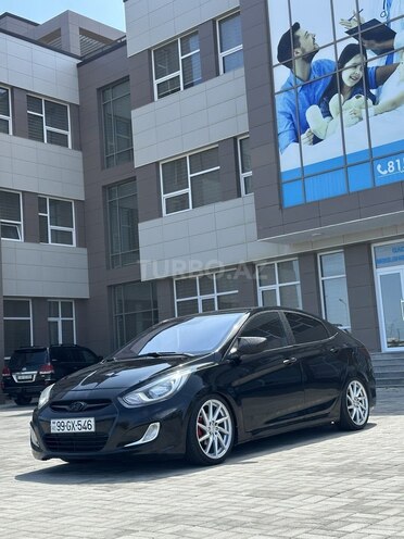 Hyundai Accent 2013, 220,000 km - 1.6 l - Bakı