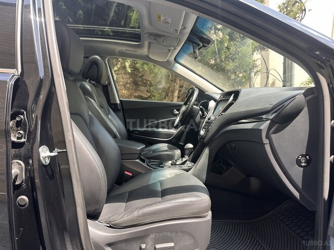 Hyundai Santa Fe-16