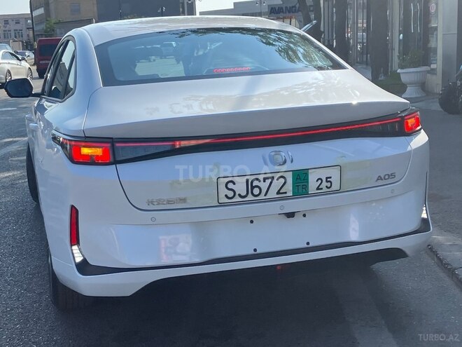 Changan Qiyuan A05 2024, 0 km - 1.5 л - Bakı