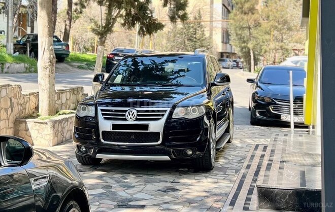 Volkswagen Touareg 2009, 228,000 km - 4.2 l - Bakı