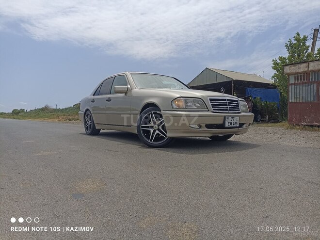 Mercedes C 230 1998, 331,210 km - 2.3 l - Beyləqan