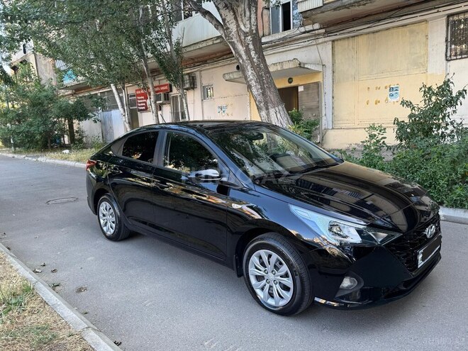 Hyundai Accent 2022, 148,700 km - 1.6 л - Bakı