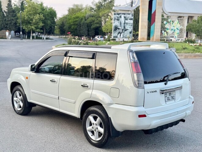 Nissan X-Trail 2000, 235,848 km - 2.0 l - Sumqayıt