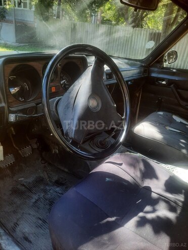 GAZ 24 1991, 180,000 km - 2.5 l - Balakən