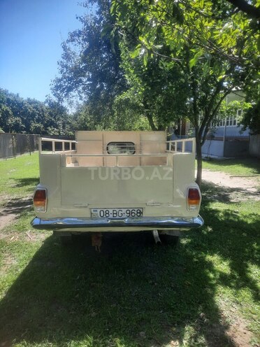 GAZ 24 1991, 180,000 km - 2.5 l - Balakən