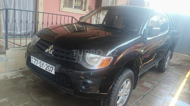 Mitsubishi L200 2012, 238,000 km - 2.5 l - Sumqayıt