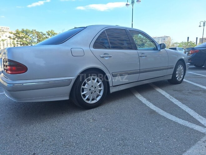 Mercedes E 220 d 2000, 337,000 km - 2.2 л - Bakı