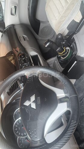 Mitsubishi L200 2012, 238,000 km - 2.5 l - Sumqayıt