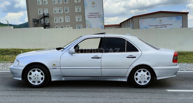 Mercedes C 180 1996, 90,539 km - 1.8 л - İsmayıllı