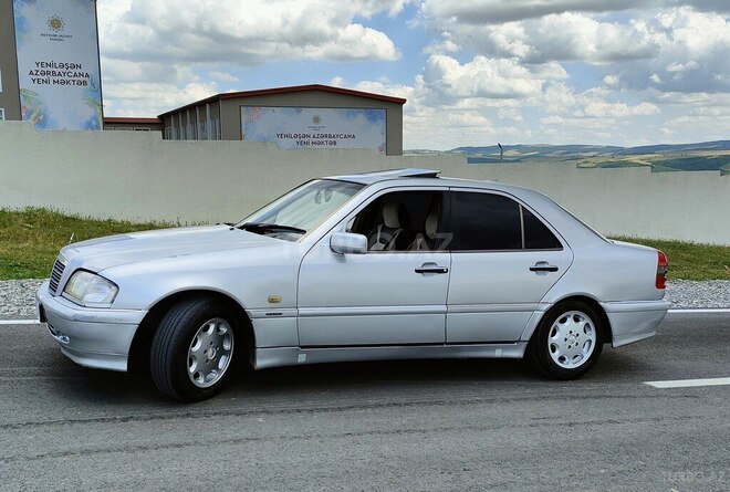 Mercedes C 180 1996, 90,539 km - 1.8 л - İsmayıllı