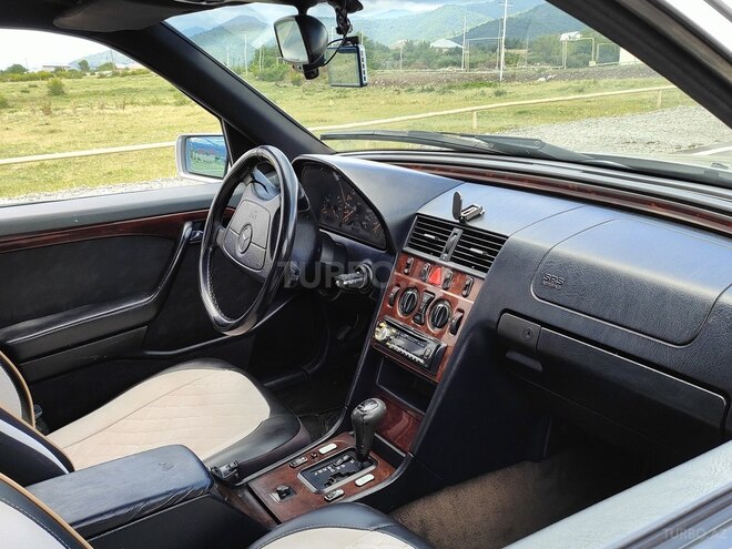 Mercedes C 180 1996, 90,539 km - 1.8 л - İsmayıllı