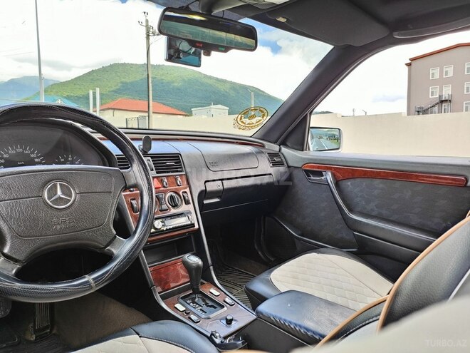 Mercedes C 180 1996, 90,539 km - 1.8 л - İsmayıllı