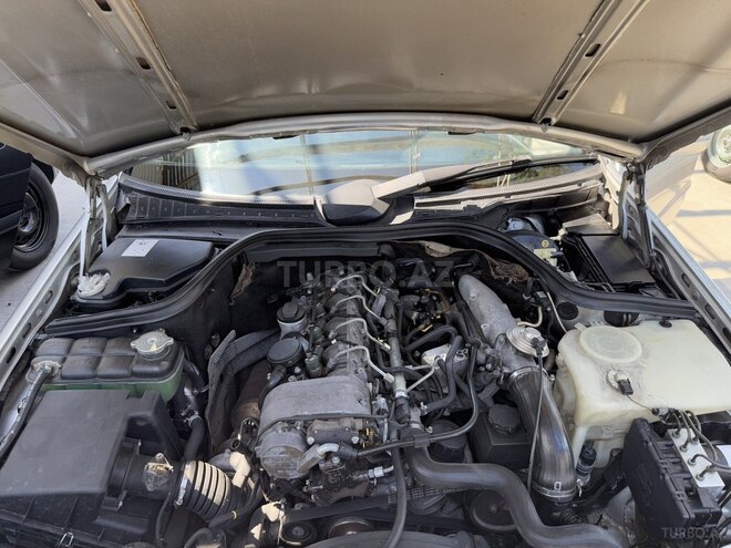 Mercedes C 220 1999, 300,000 km - 2.2 л - Ucar