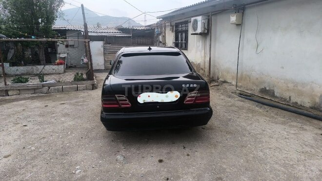 Mercedes E 220 d 2000, 404,000 km - 2.2 l - Bakı